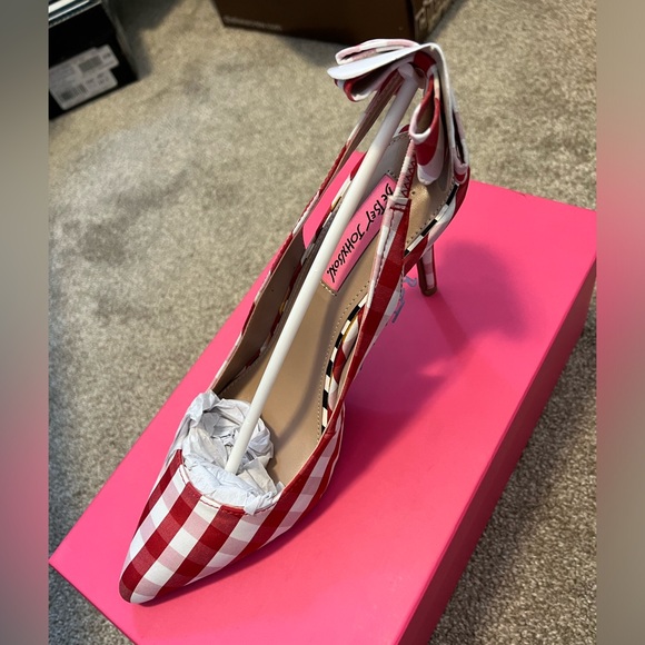 Betsy Johnson - Red Gingham Heels - Picture 2 of 2